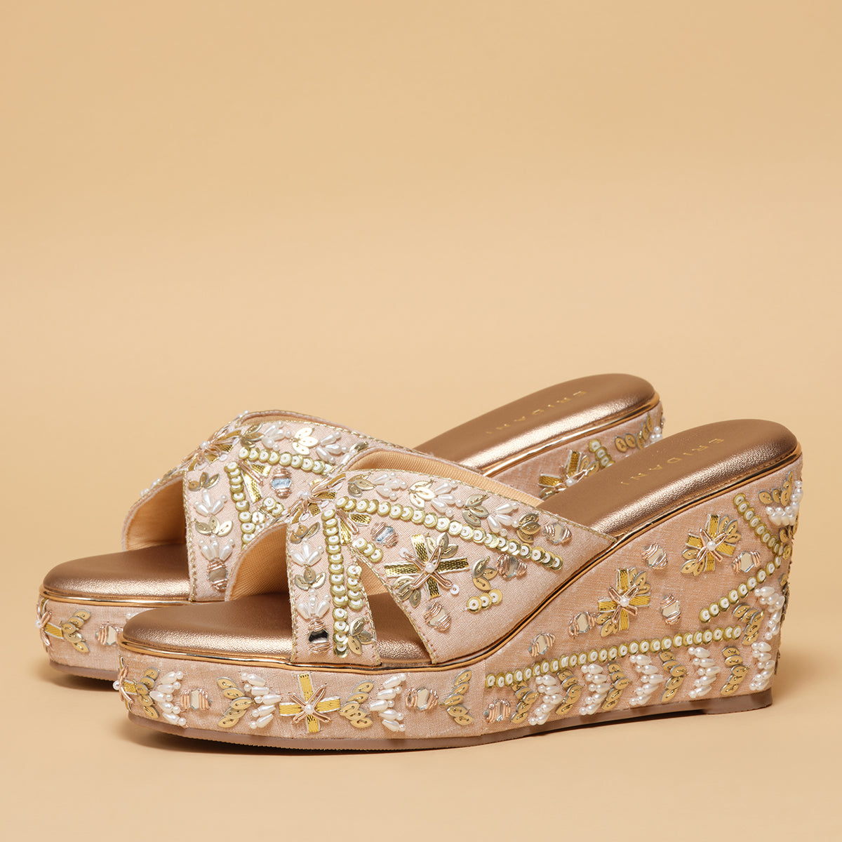 Roohi Embroidered Wedges