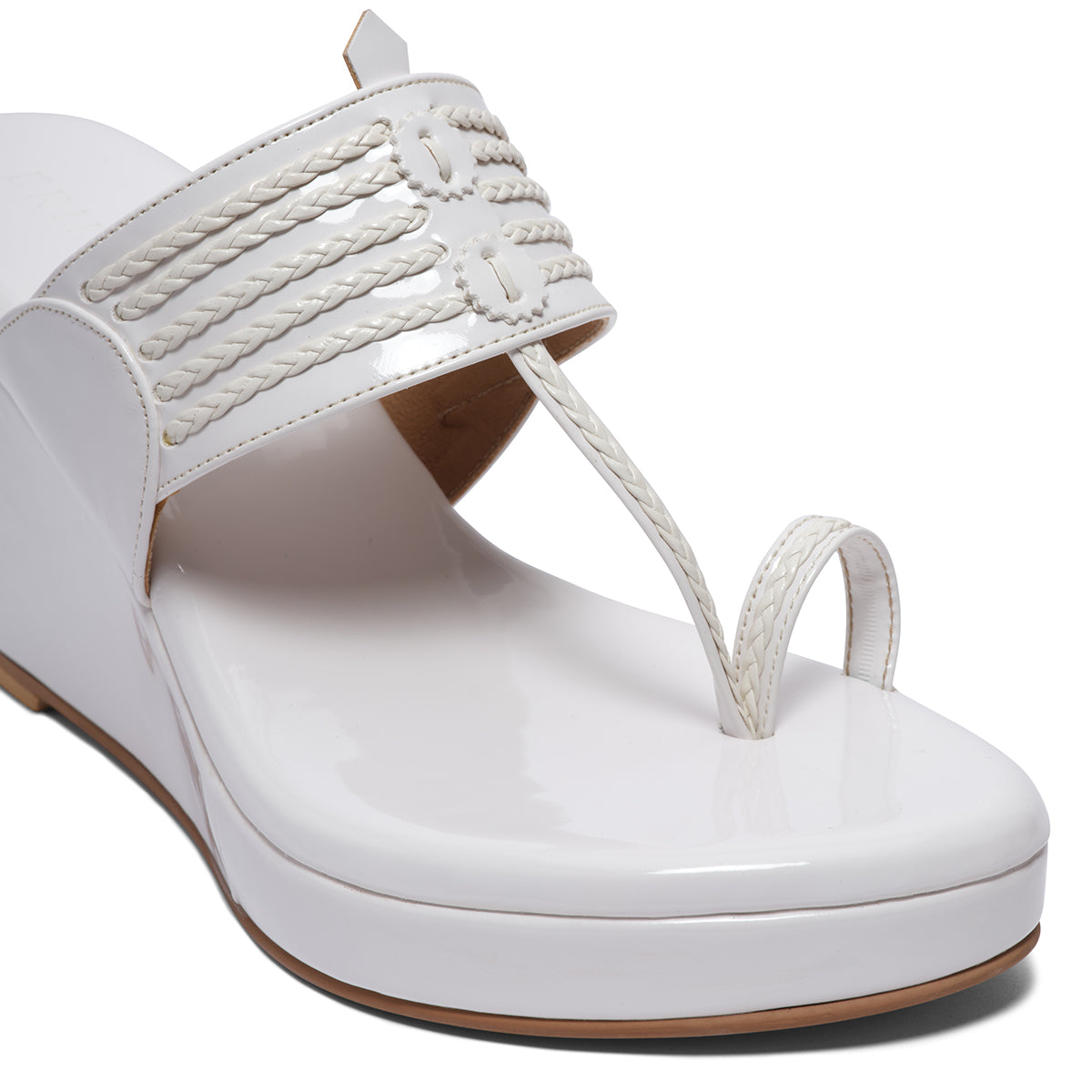 Taani Solid Kolhapuri Wedges