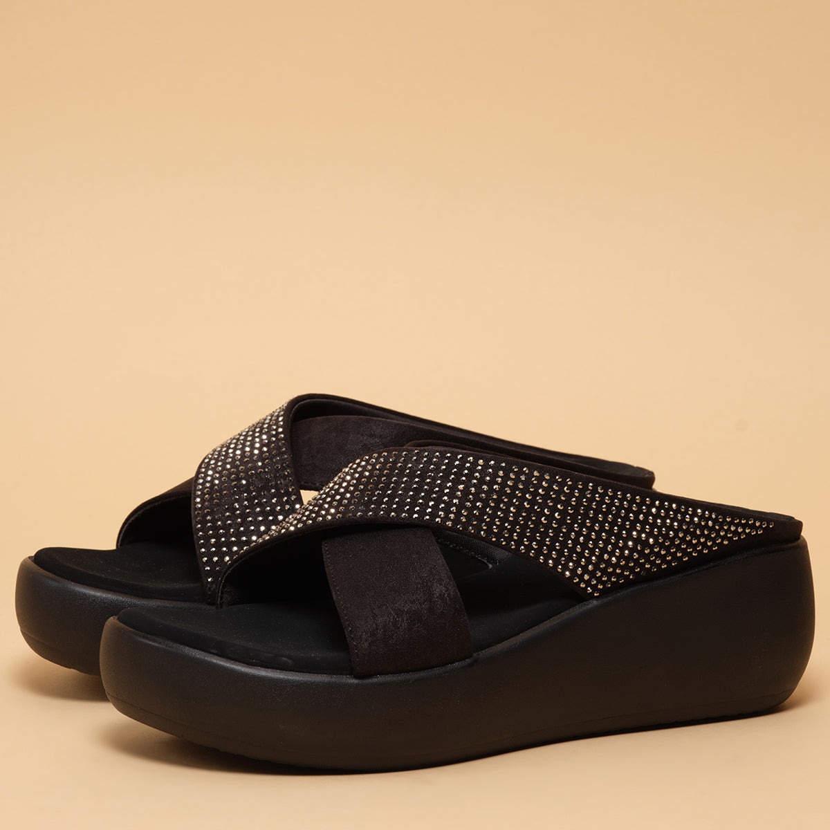 Talia Criss cross Wedges