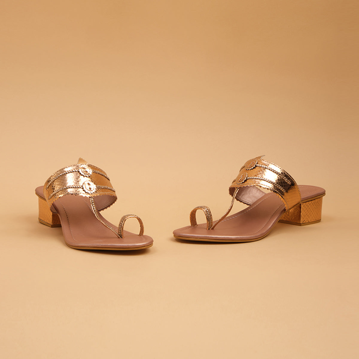 Toran Kolhapuri Heels