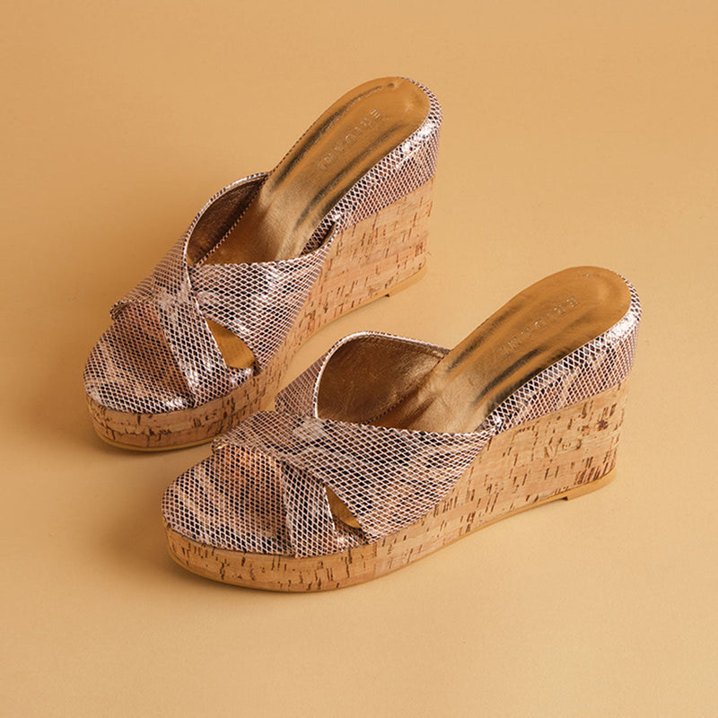 Veday Solid Wedges