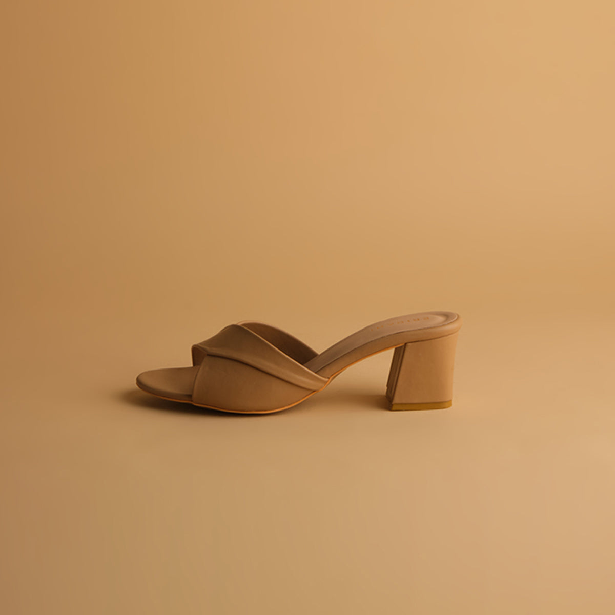 Veroni Solid Block Heels