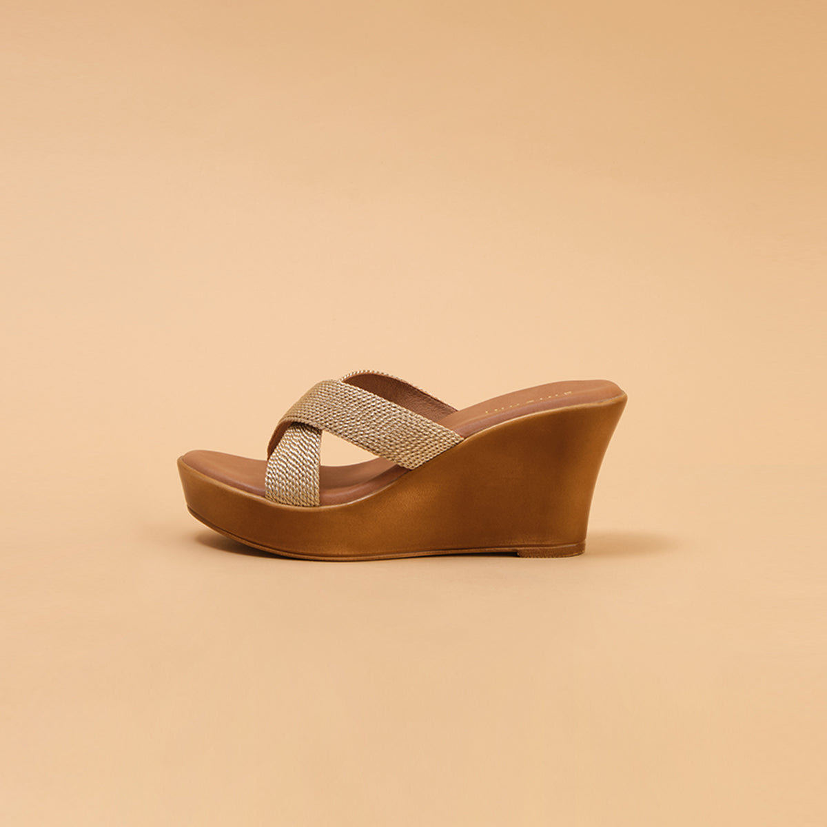 Wren Hand Embroidered Wedges