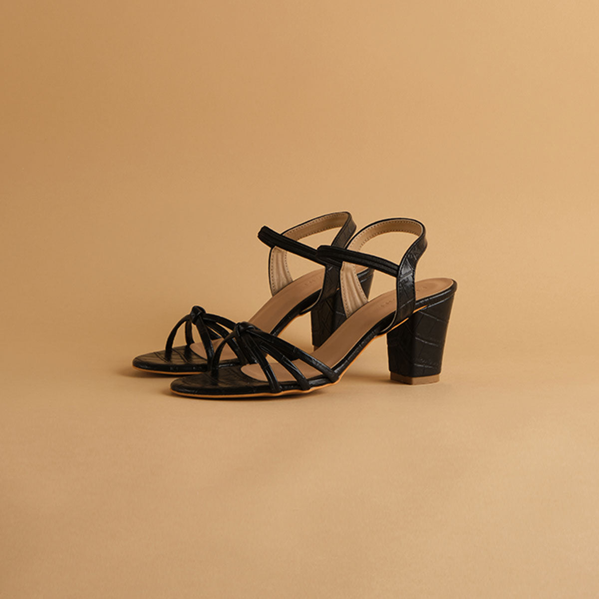 Tro Solid Heels