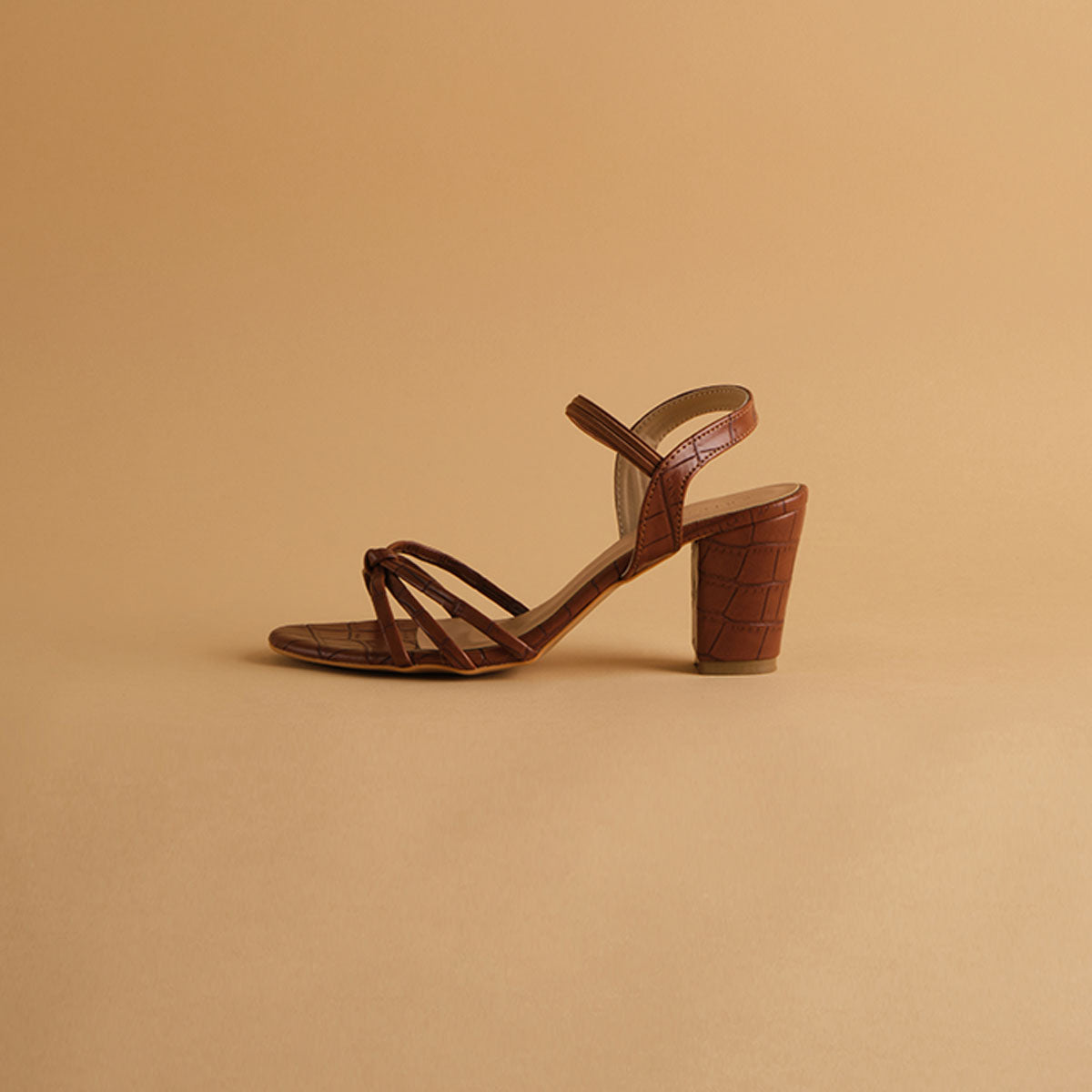 Tro Solid Heels