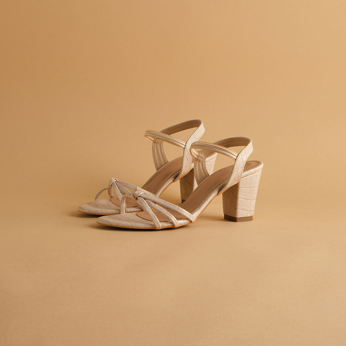 Tro Solid Heels